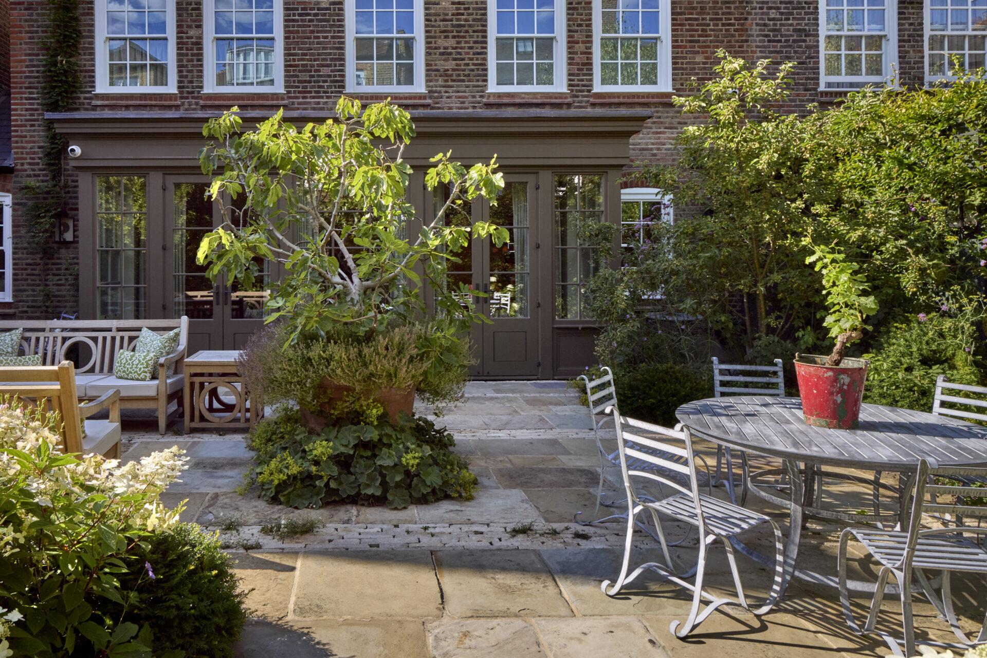 Mulberry Walk — gallery image 17